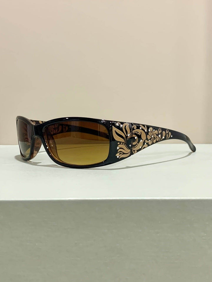 Apaircircle Punk-Inspired Fashion Fashion Glasses with Anti-Glare PC Lens, Durable Metal Hinge & Thick Frame - - MHMote