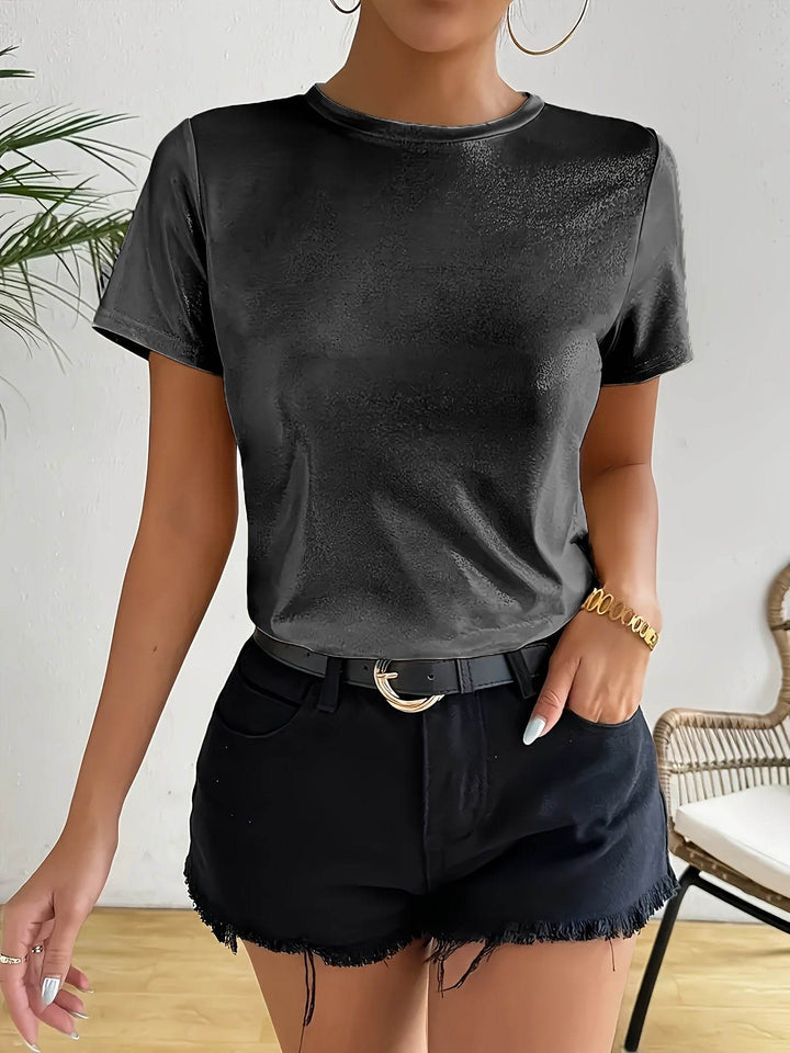 Chic T-Shirt for Women with a French Sparkle Princess Design - Comfortable Round Neck, Flexible Polyester Mix, Washable in Machine - Ideal for Spring, Summer, And Autumn - MHMote