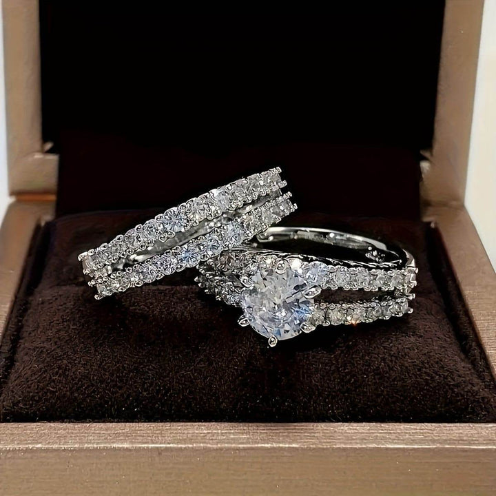 2pcs Set, 18K Golden Plated Copper Rings, Simple Style, Synthetic Cubic Zirconia, Bridal Wedding Engagement Rings for Women, Versatile Daily & Special Occasion Jewelry - MHMote