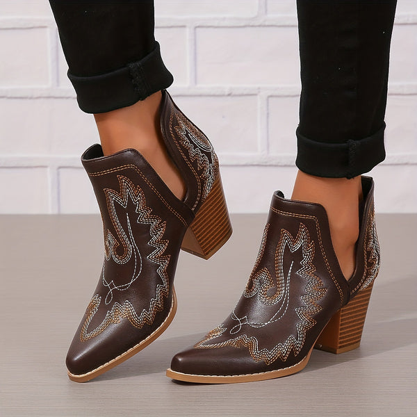 Fasjonable ankelstøvletter med kraftig hæl til dame - Retro broderte slip-ons med spiss tå og western-stil - Trendy, korte støvletter med V-snitt for uanstrengt stil