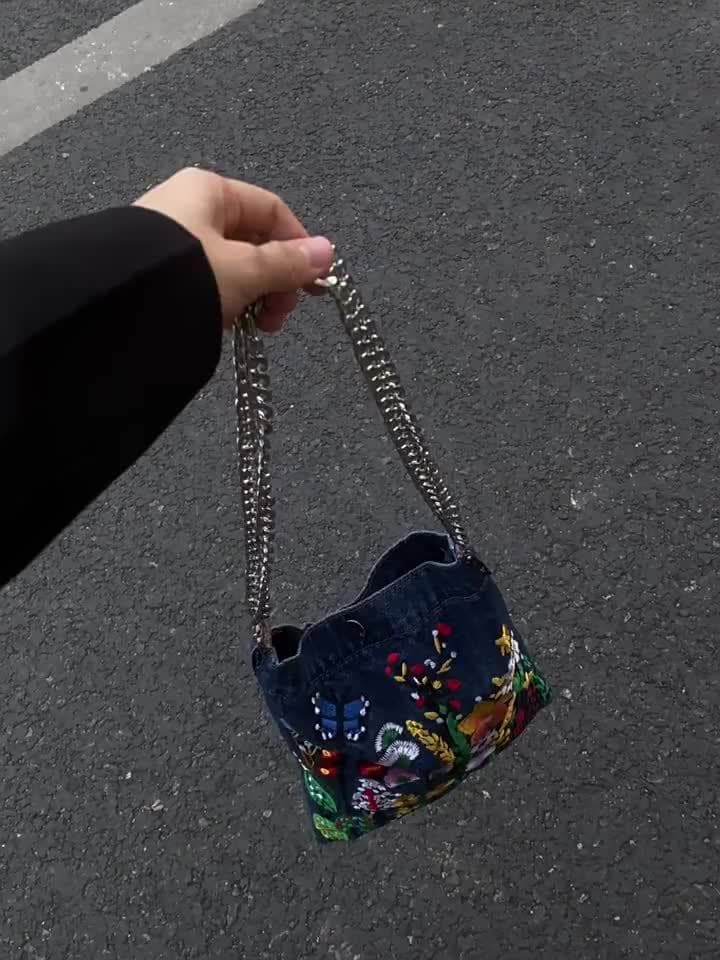 Embroidered Flowers Women Cowboy Shoulder Bag Fashion Chain Ladies Messenger Bags Denim Handbag Blue - MHMote
