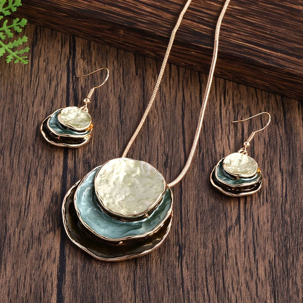 Stylish & Chic Geometric Pendant Necklace and Earrings Set for Women - Sophisticated Jewelry, Ideal Romantic Gift for Valentine's Day, Suitable for Casual Attire or Vacation, Jewelry Set