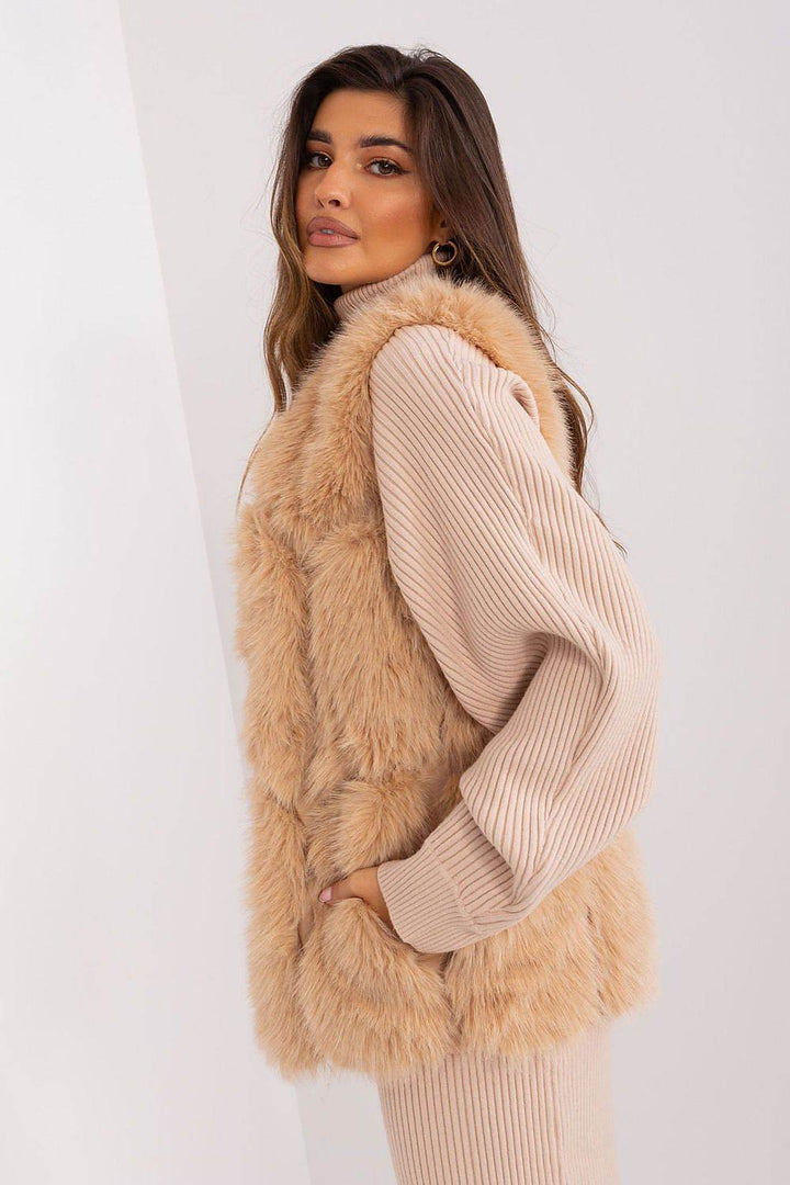 Gilet model 187526 - MHMote
