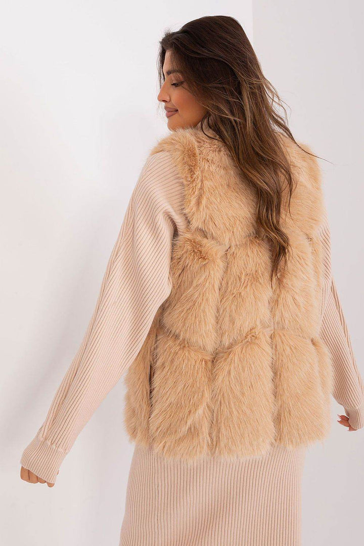 Gilet model 187526 - MHMote