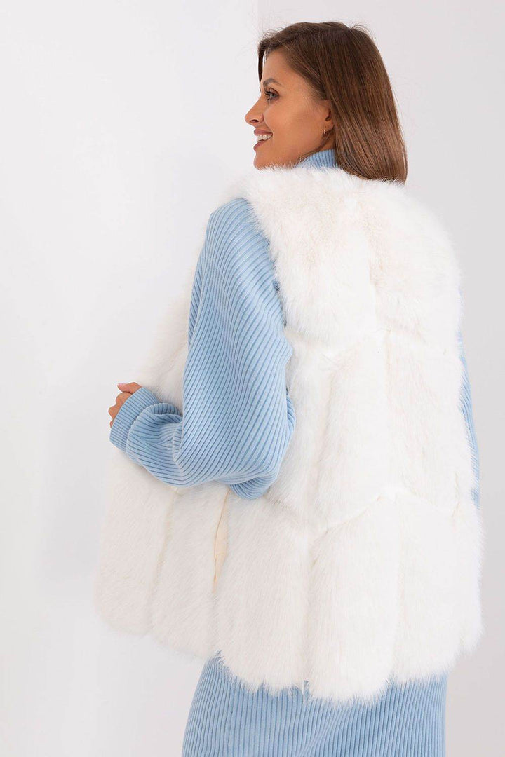 Gilet model 187526 - MHMote