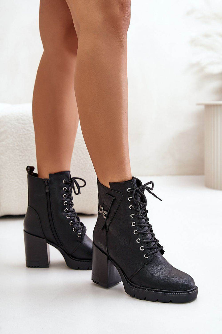 Heel boots model 201004 - MHMote