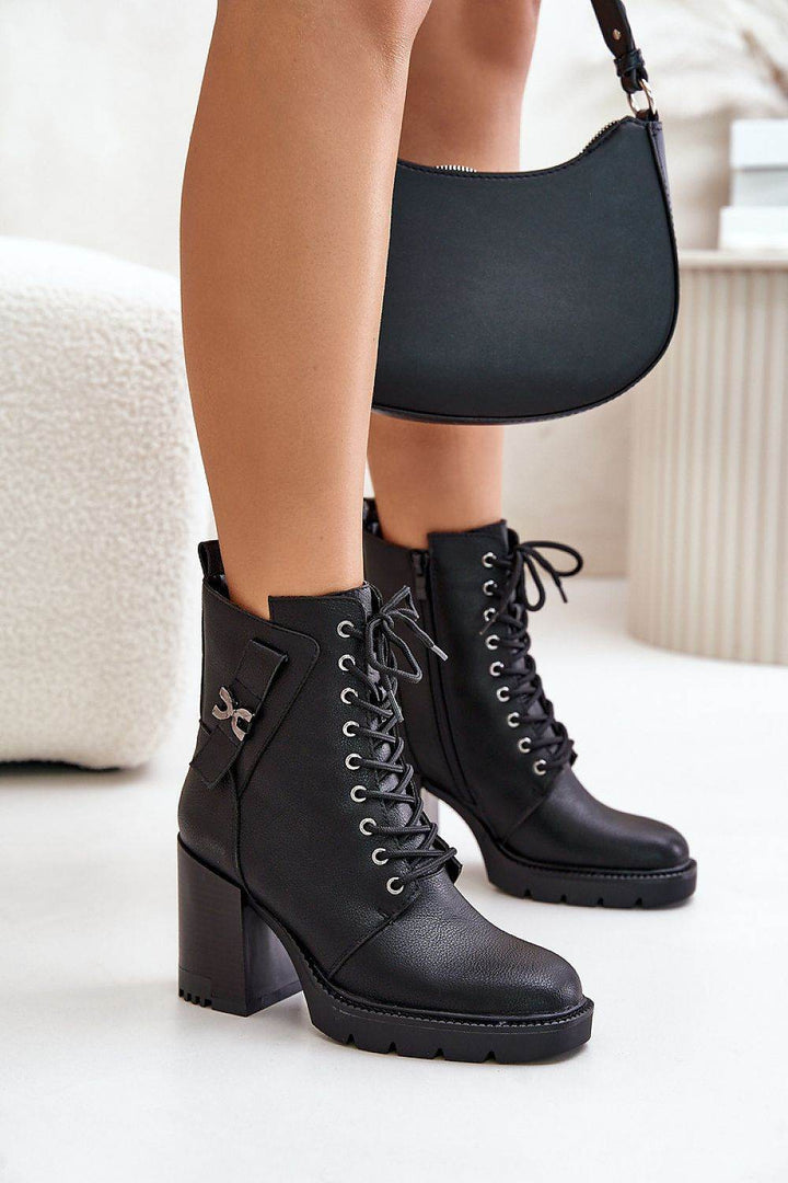 Heel boots model 201004 - MHMote