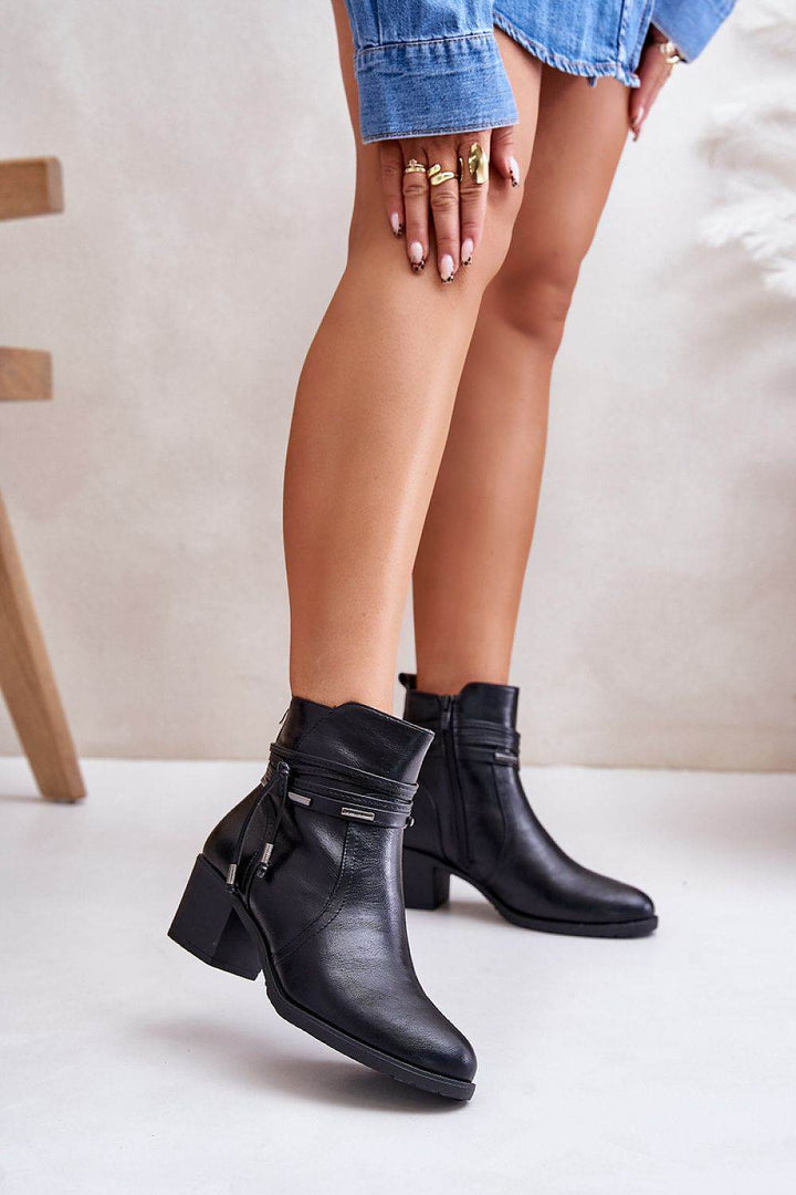 Heel boots model 201224 - MHMote