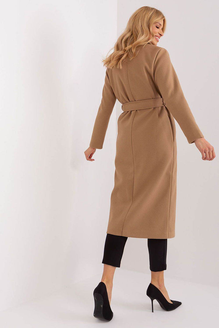 Coat model 190135 - MHMote