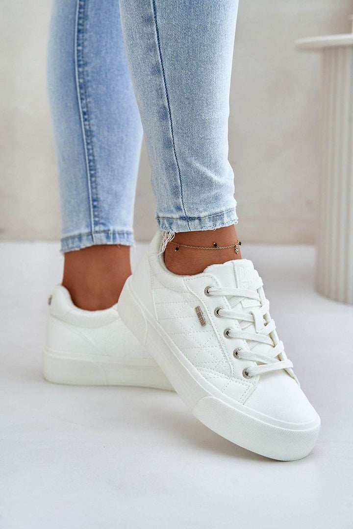 Sneakers model 201717 - MHMote