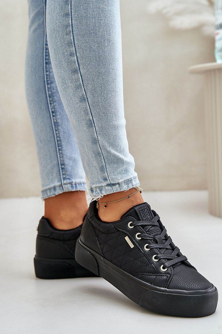 Sneakers model 201717 - MHMote
