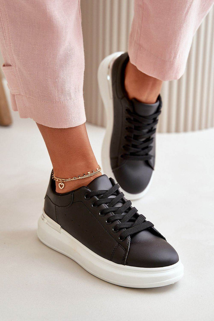 Sneakers model 201723 - MHMote
