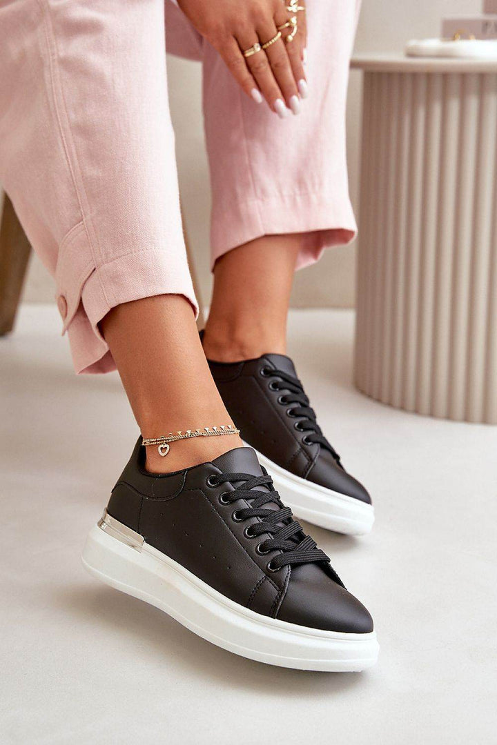 Sneakers model 201723 - MHMote