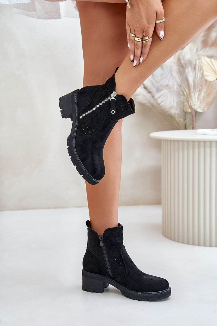 Heel boots model 201883 - MHMote