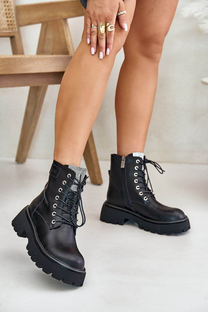 Bootie model 201908 - MHMote