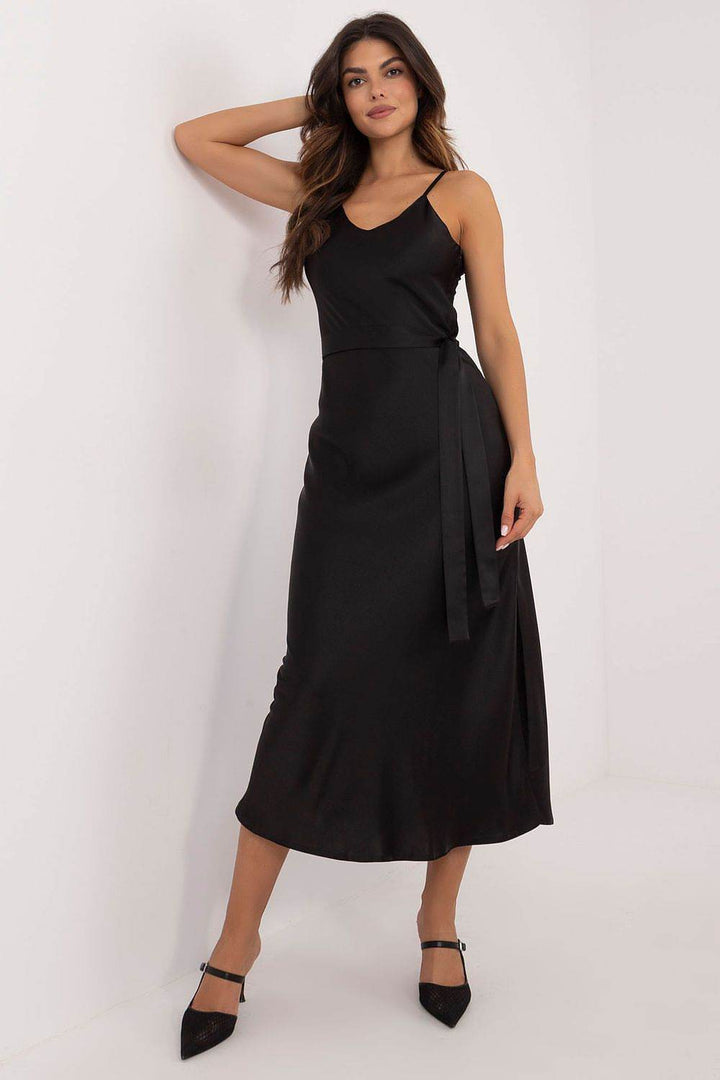 Evening dress model 201954 - MHMote