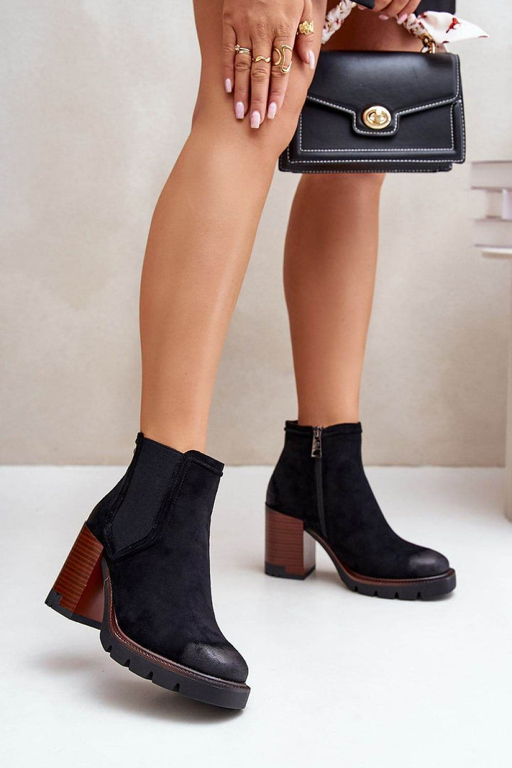 Heel boots model 202127 - MHMote