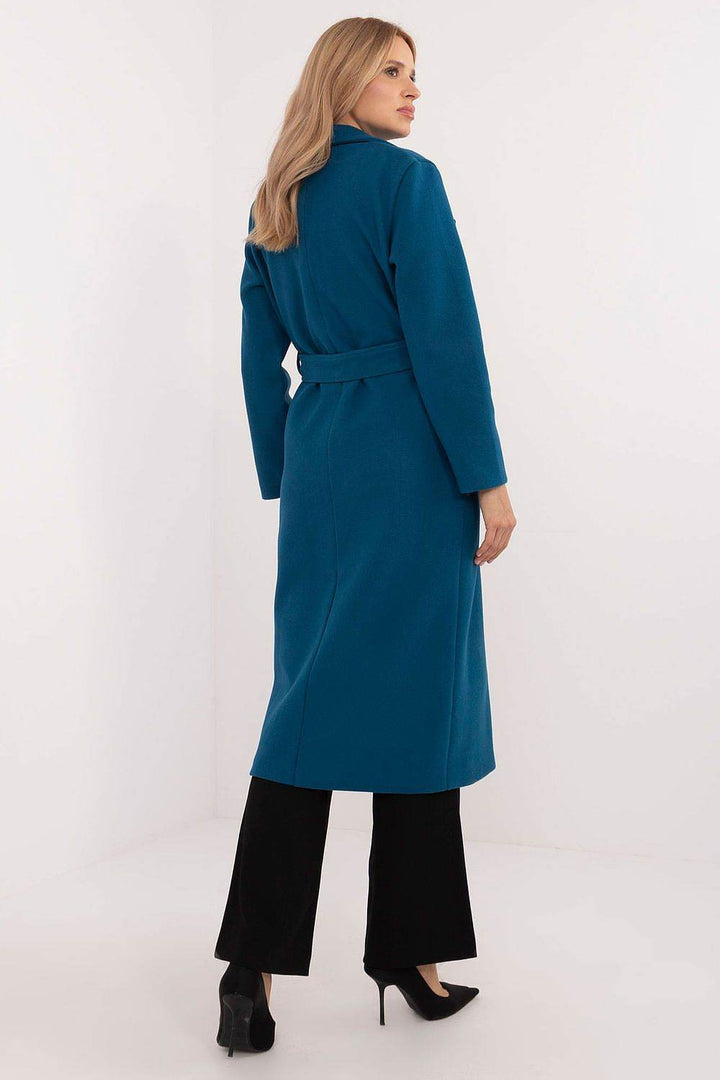 Coat model 190135 - MHMote