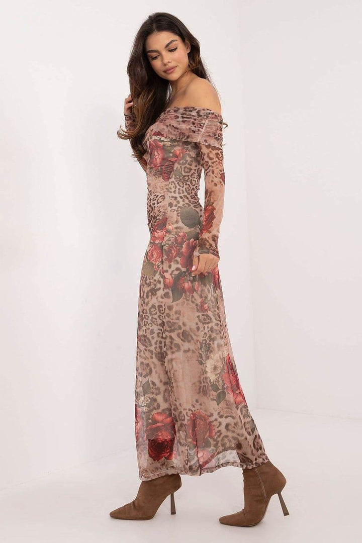 Evening dress model 202390 - MHMote