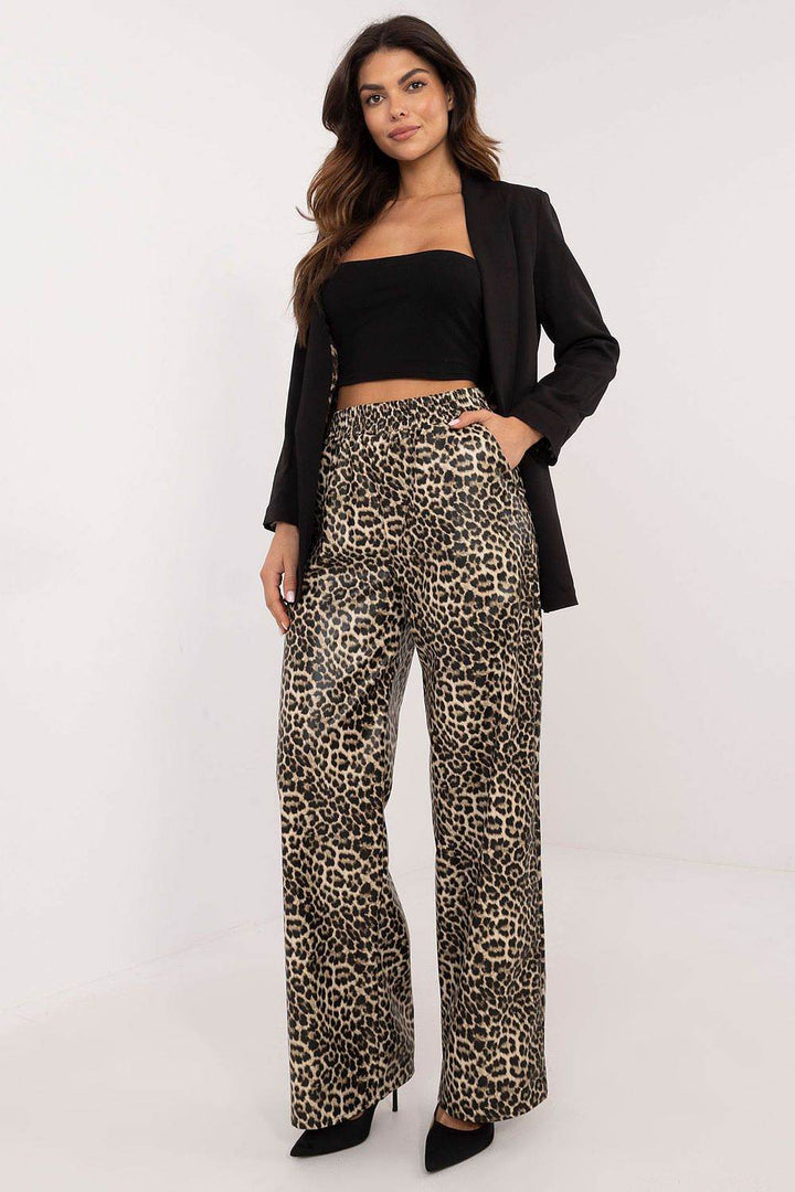 Women trousers model 202933 - MHMote