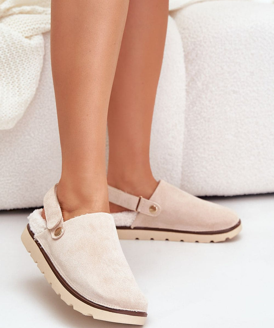  Slippers model 203606 Step in style 