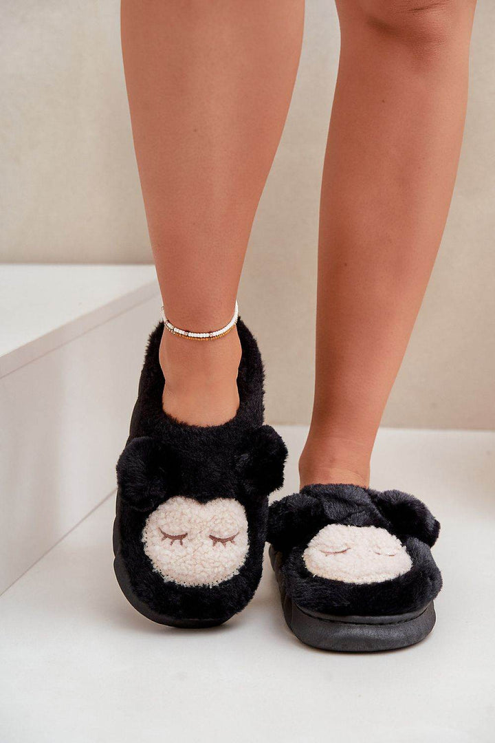 Slippers model 203749 - MHMote