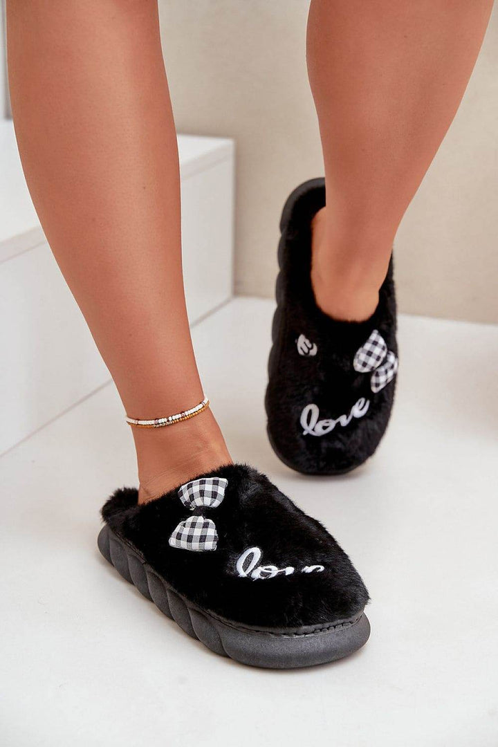 Slippers model 203753 - MHMote