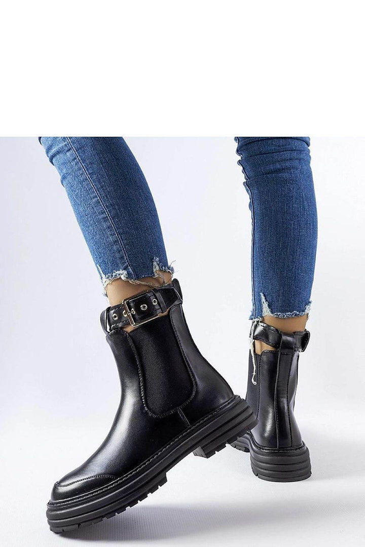 Boots model 204534 - MHMote