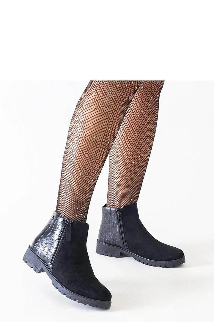 Boots model 204574 - MHMote