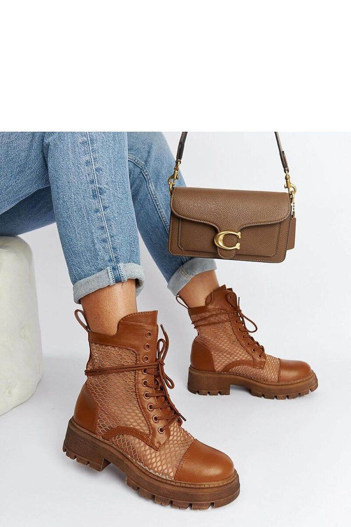 Boots model 204582 - MHMote