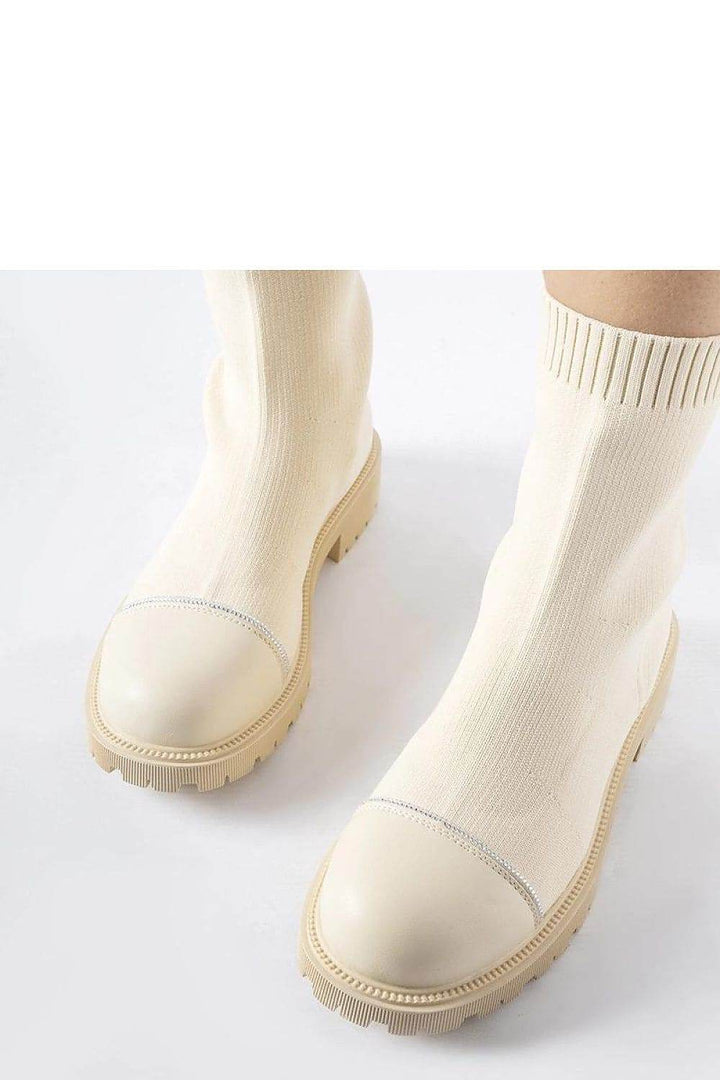 Boots model 204584 - MHMote