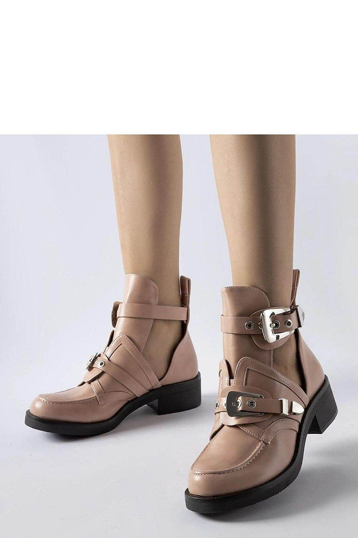 Boots model 204598 - MHMote