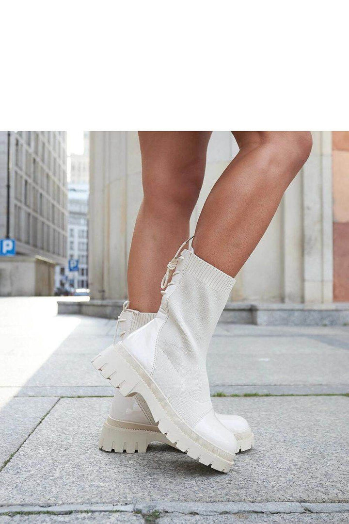 Boots model 204605 - MHMote