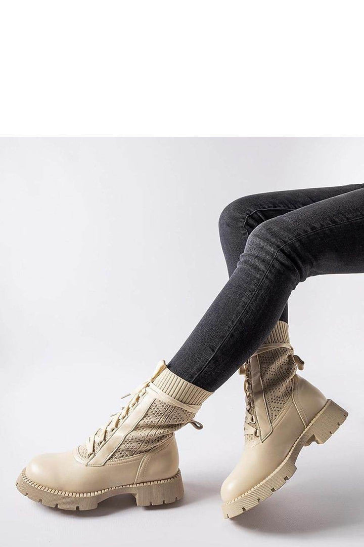Boots model 204606 - MHMote