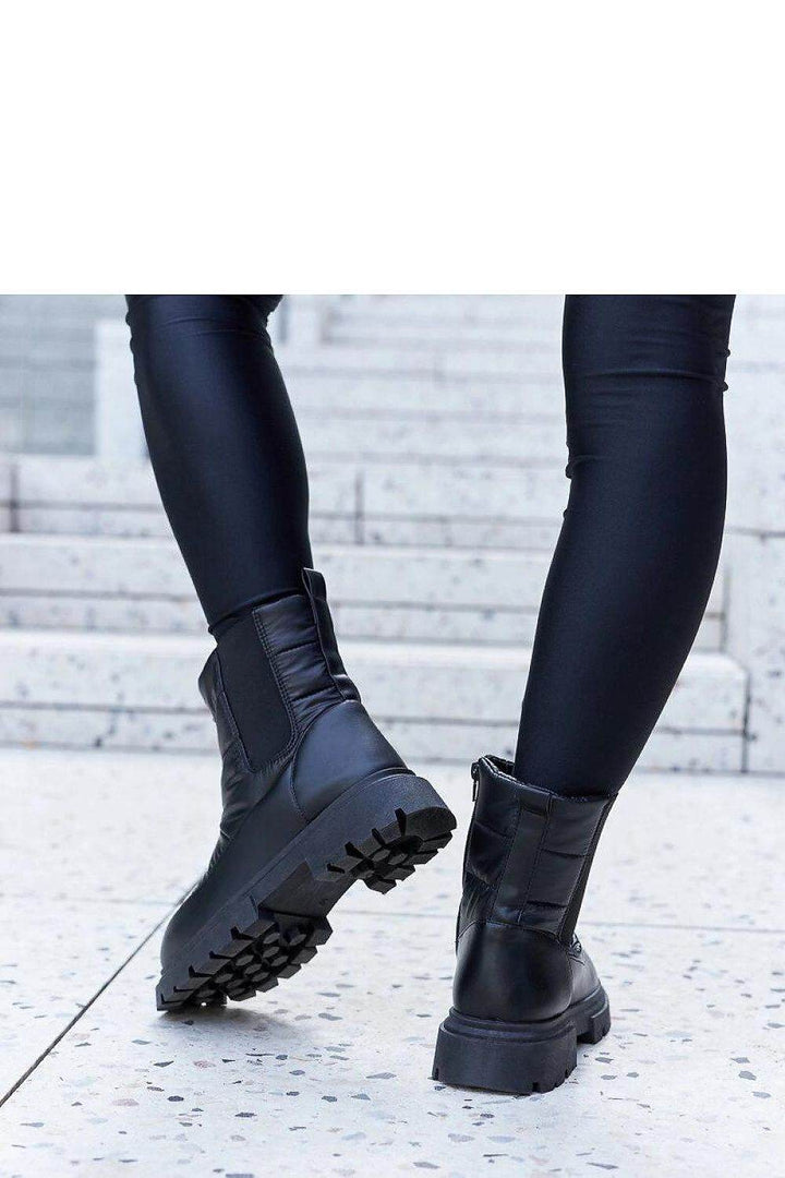 Boots model 204612 - MHMote