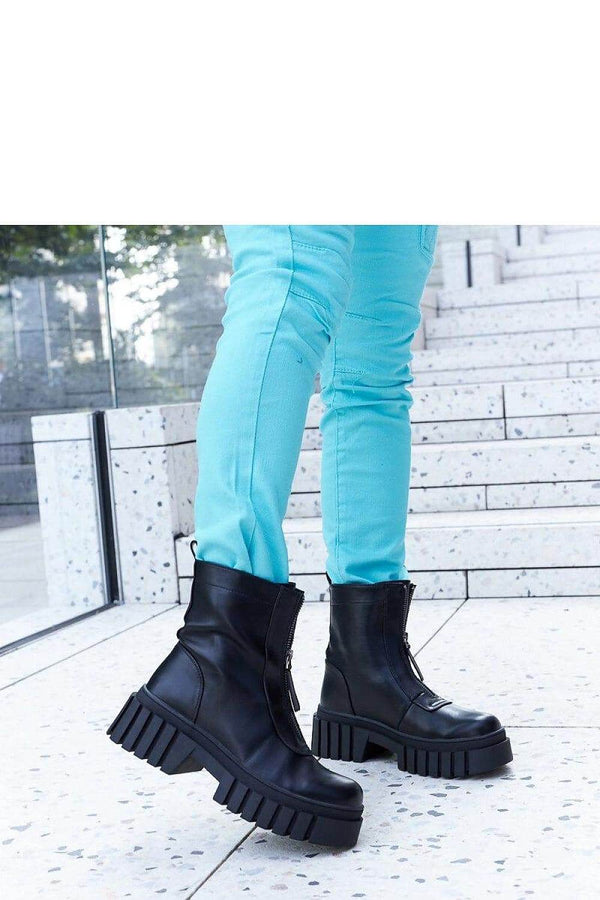 Boots model 204614 - MHMote