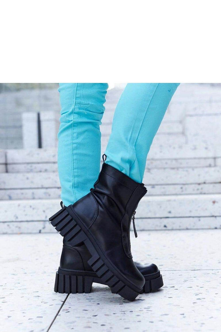 Boots model 204614 - MHMote