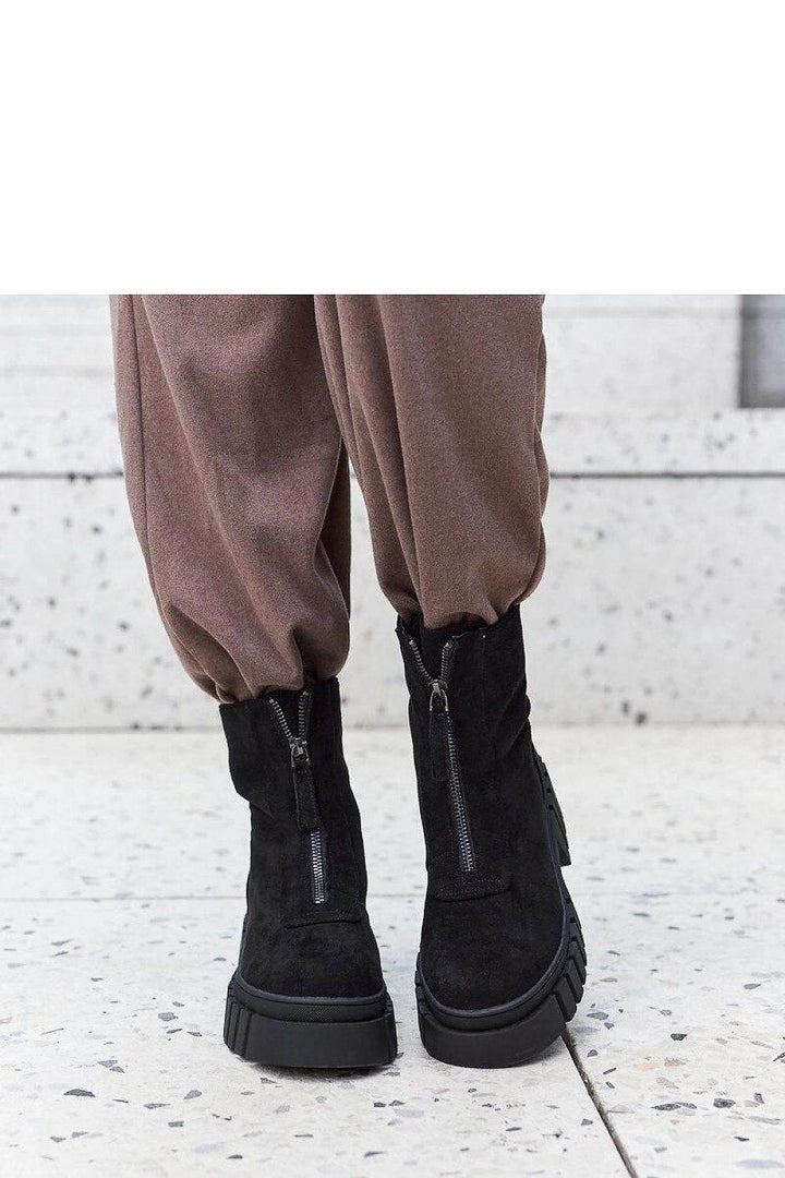 Boots model 204615 - MHMote