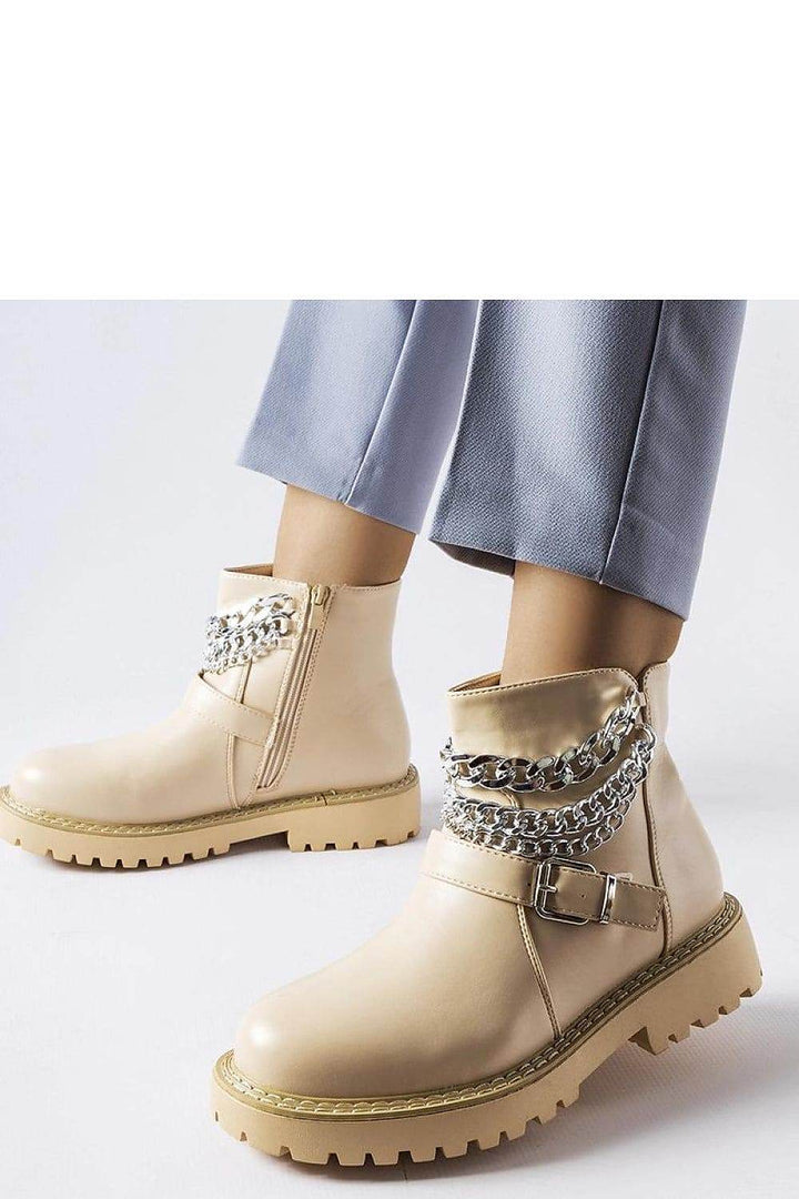 Boots model 204617 - MHMote