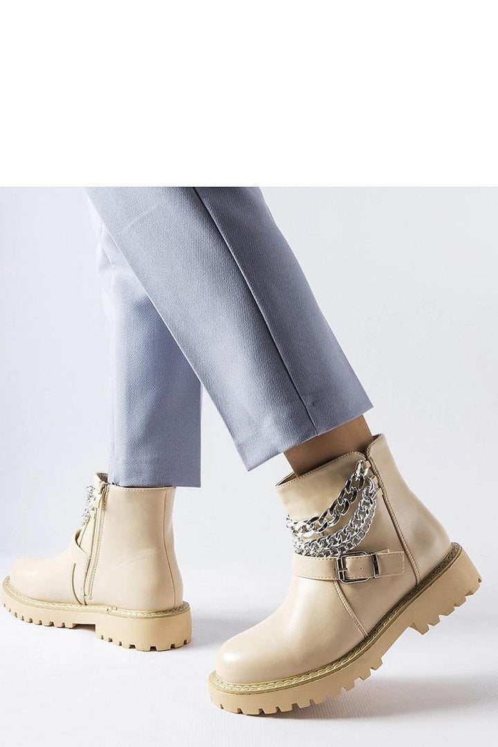 Boots model 204617 - MHMote