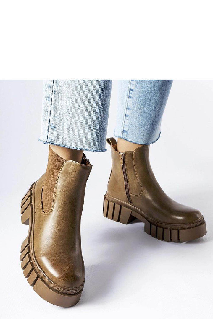 Boots model 204619 - MHMote