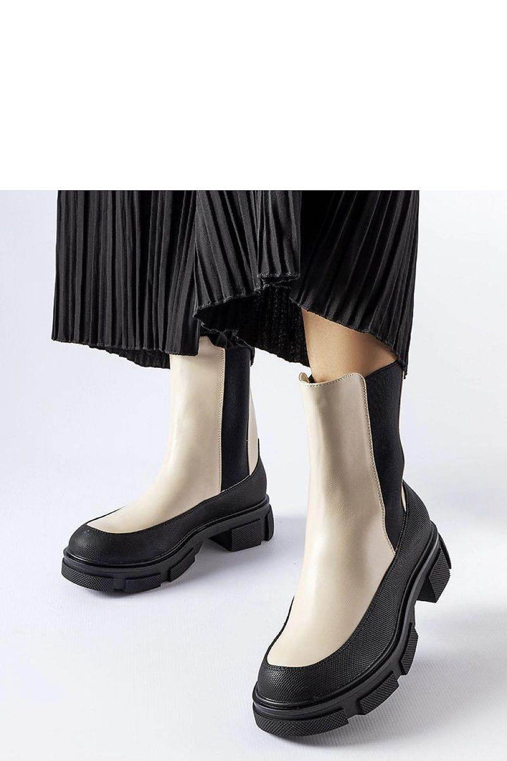 Boots model 204620 - MHMote