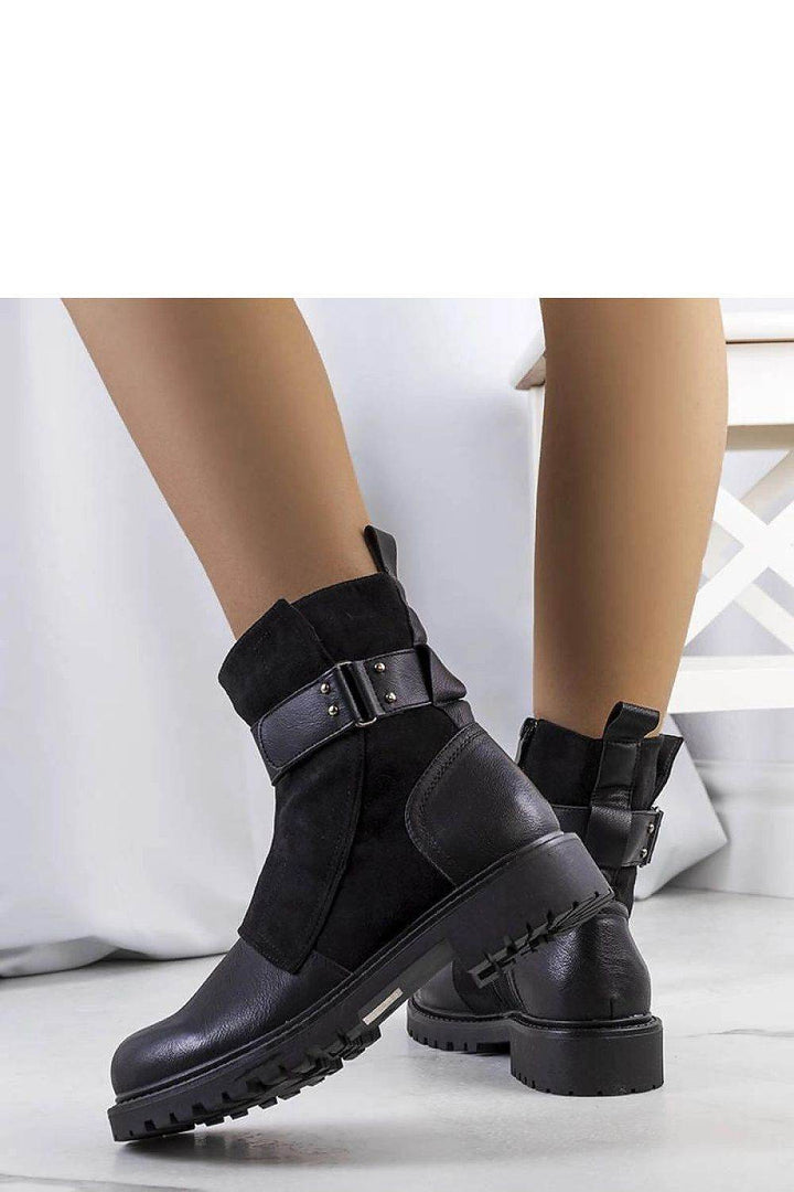 Boots model 204633 - MHMote