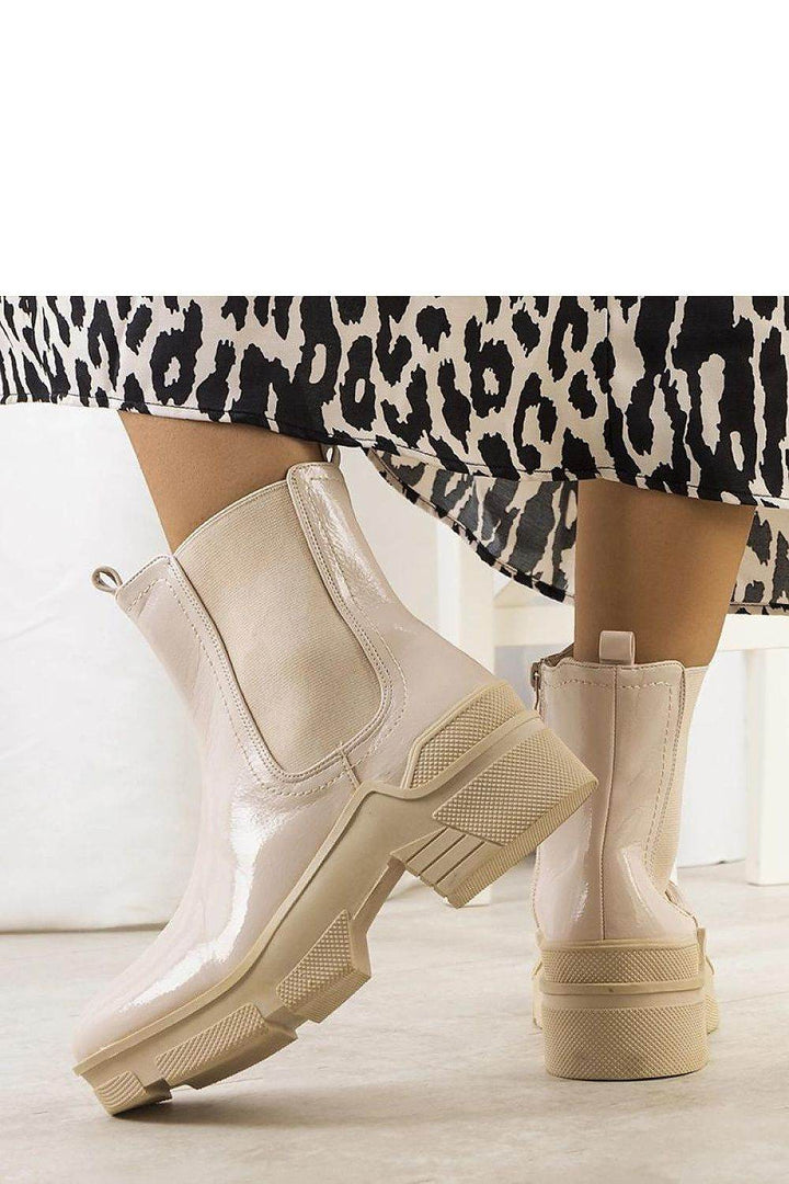 Boots model 204636 - MHMote