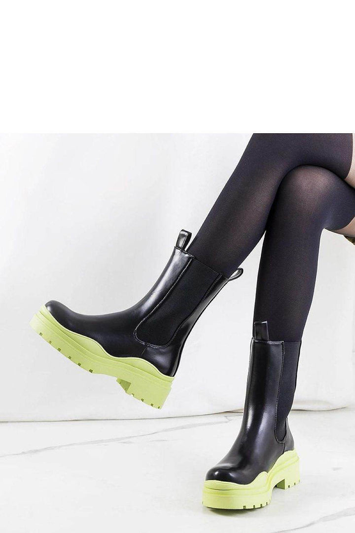 Boots model 204638 - MHMote