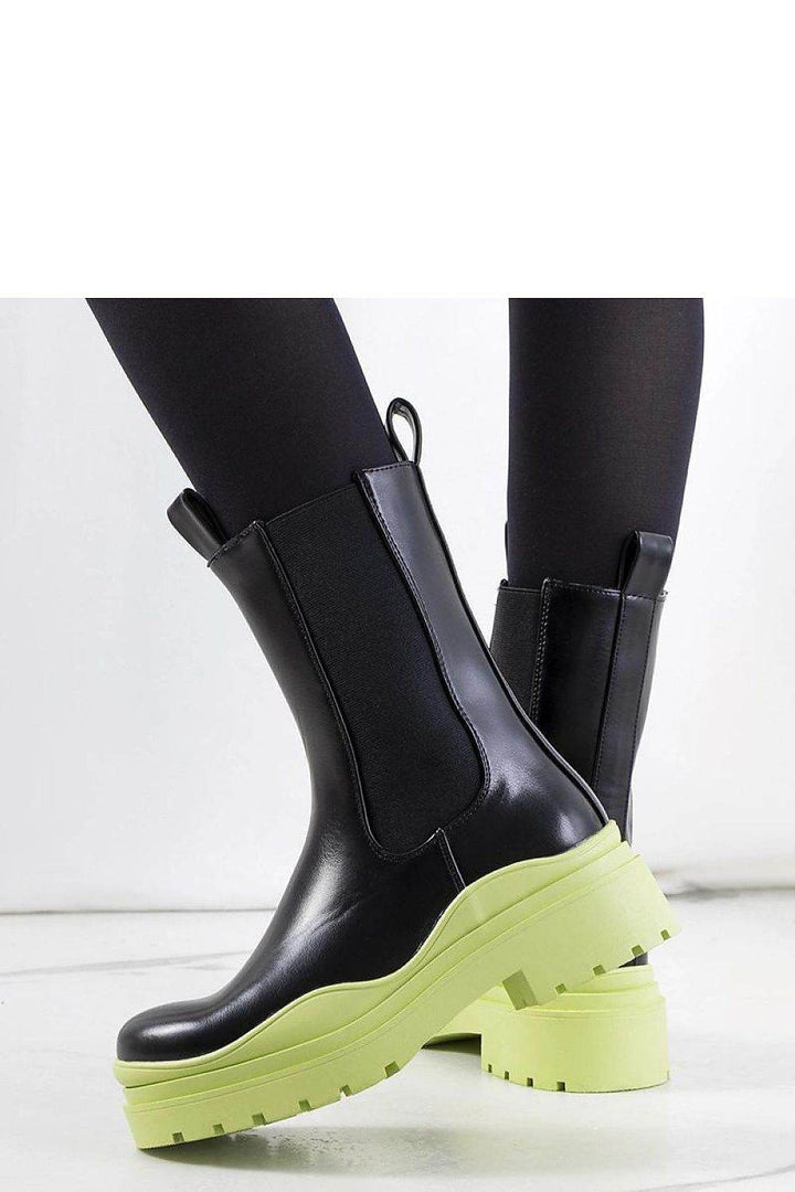 Boots model 204638 - MHMote