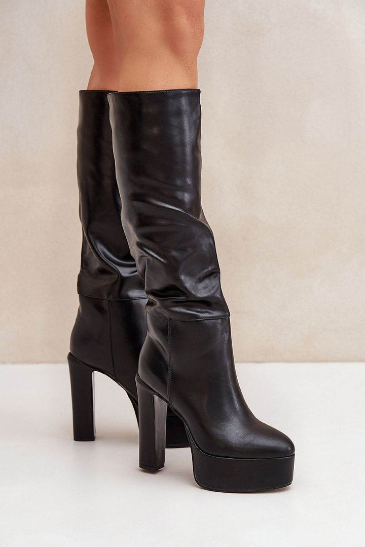 Heel boots model 204661 - MHMote