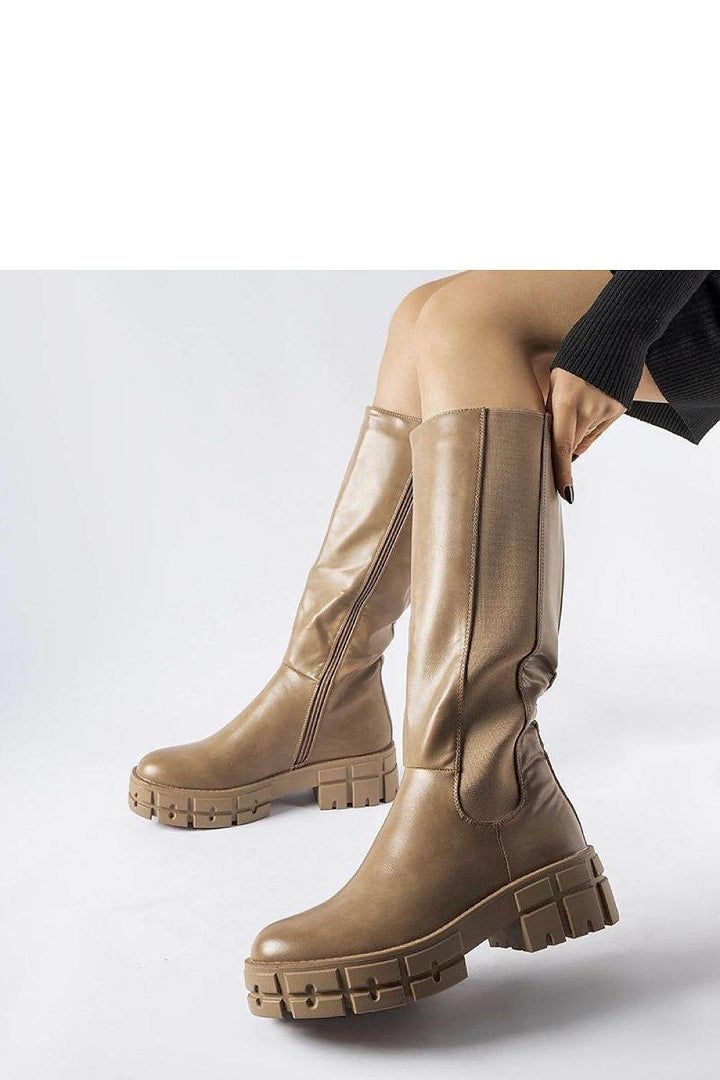 Thigh-Hight Boots model 204721 - MHMote