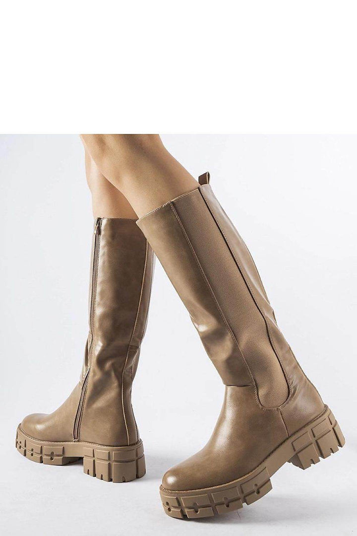 Thigh-Hight Boots model 204721 - MHMote