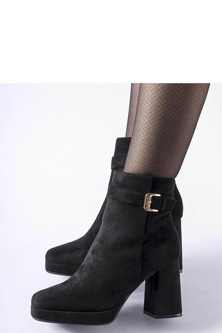 Heel boots model 204724 - MHMote